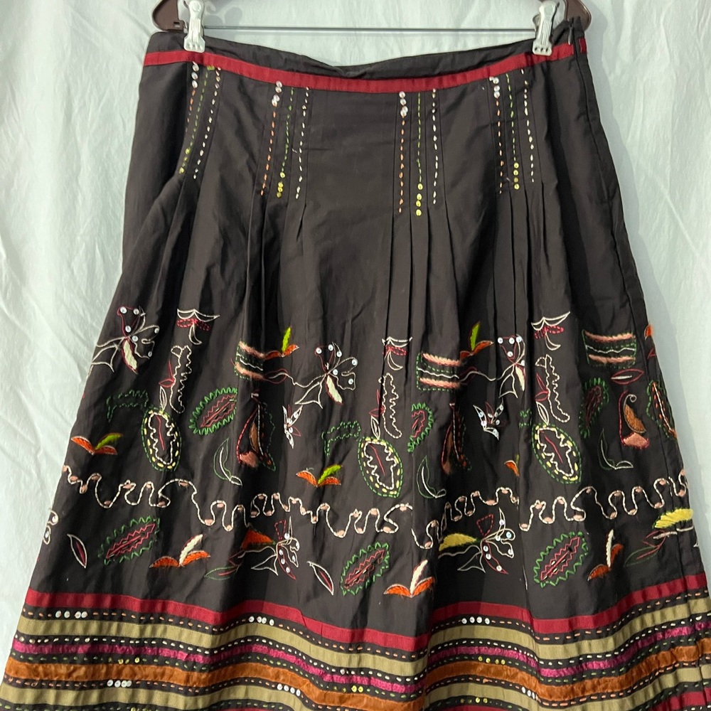 Mix Nouveau New York Embroidered Brown  Skirt